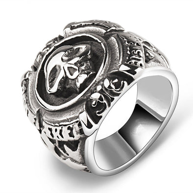 Exaggerated Skull Ring